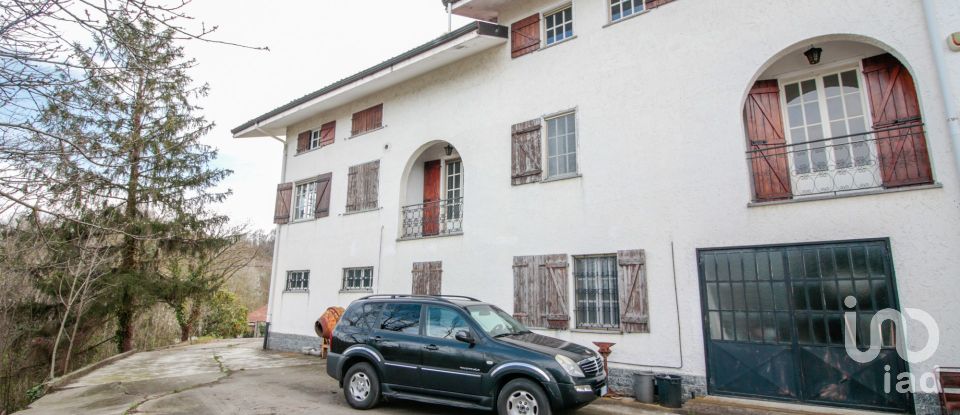 Casale 13 locali di 500 m² in Castiglione Torinese (10090)