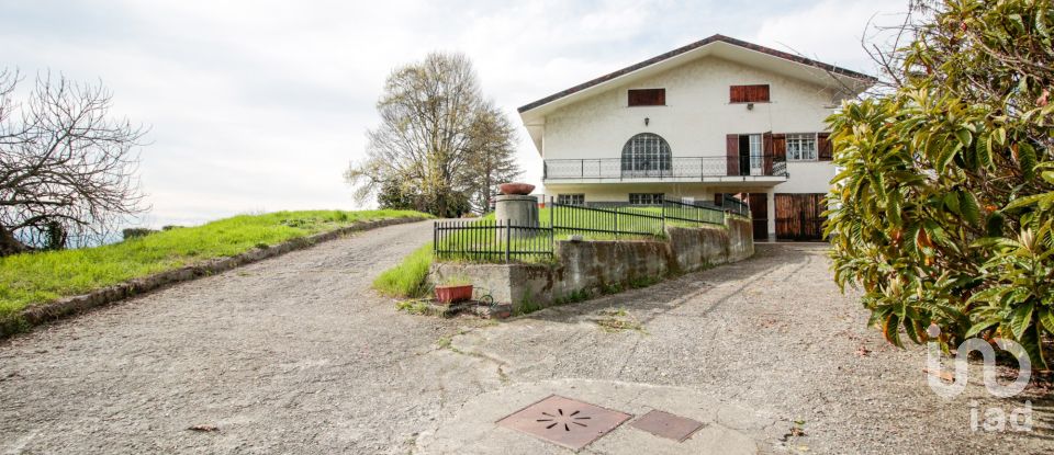 Casale 13 locali di 500 m² in Castiglione Torinese (10090)