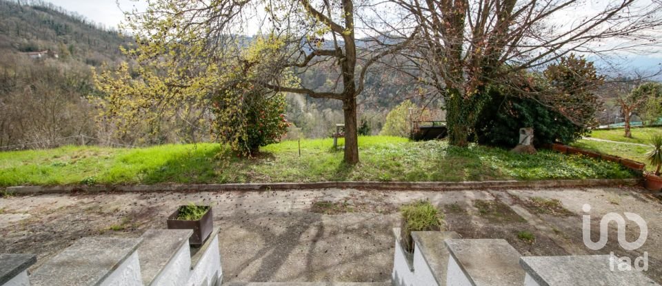 Casale 13 locali di 500 m² in Castiglione Torinese (10090)
