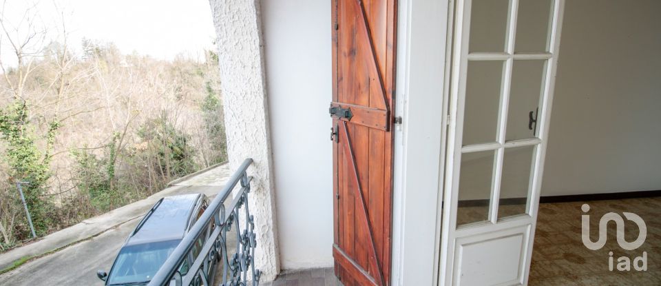 Casale 13 locali di 500 m² in Castiglione Torinese (10090)