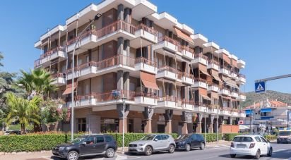 Bilocale di 55 m² a Ceriale (17023)