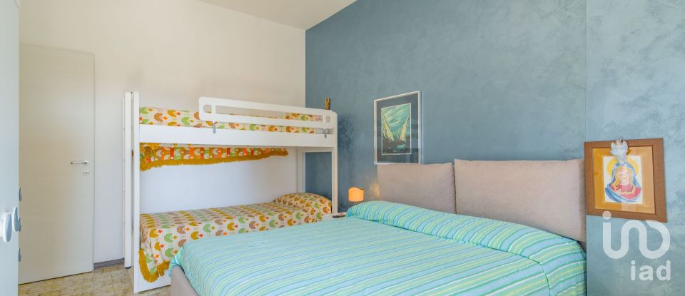 Two-room apartment of 55 m² in Ceriale (17023)