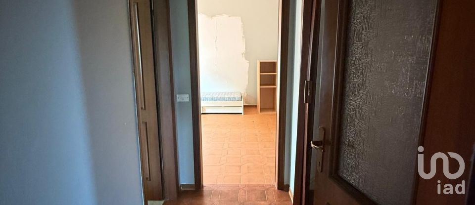 Villa Bifamiliare 7 locali di 150 m² in Arezzo (52100)