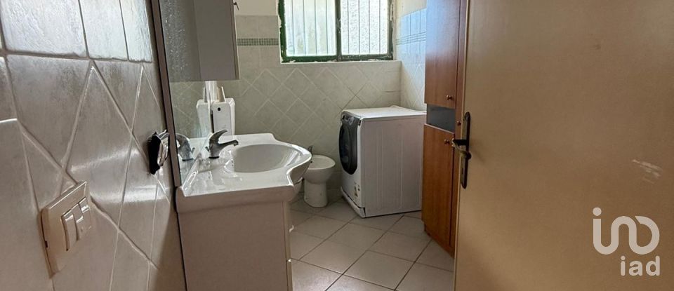 Villa Bifamiliare 7 locali di 150 m² in Arezzo (52100)