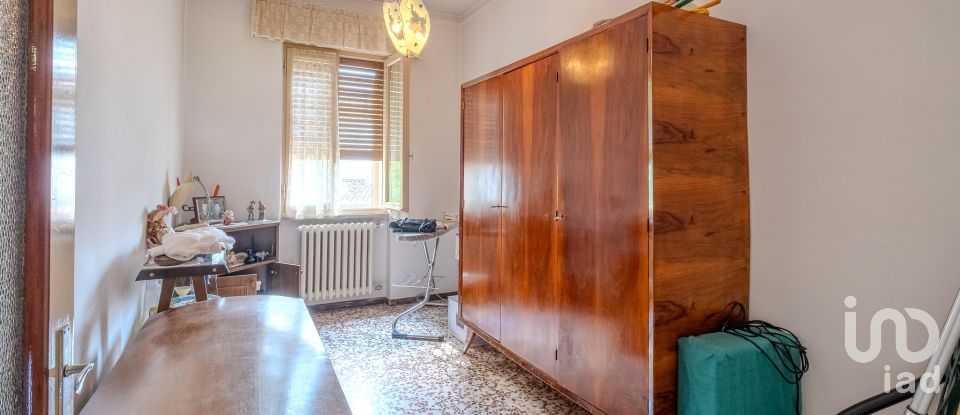 Casa indipendente / Villa 5 locali di 218 m² in Castel Goffredo (46042)