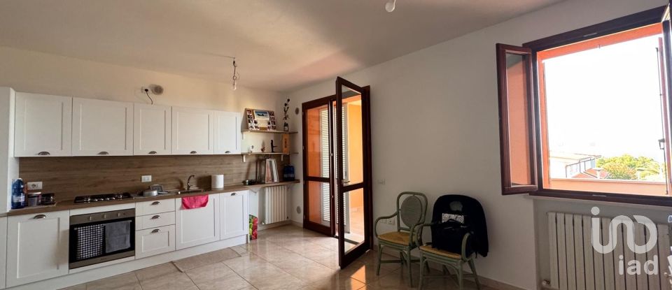 Appartamento 7 locali di 200 m² a Pesaro (61122)