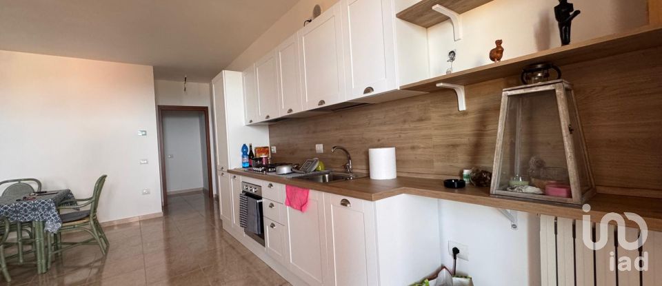 Appartamento 7 locali di 200 m² a Pesaro (61122)