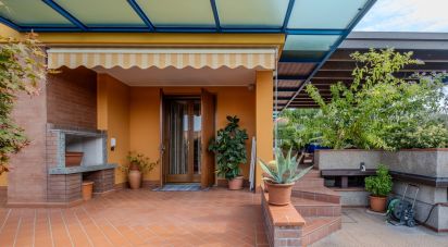 Casale 8 locali di 263 m² in Castiglione delle Stiviere (46043)