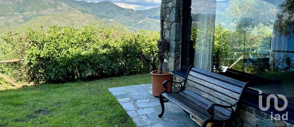 Casa indipendente 5 locali di 101 m² in Levanto (19015)