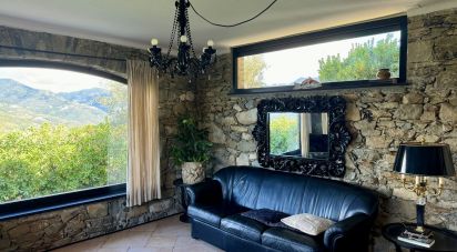 Casa indipendente 5 locali di 101 m² in Levanto (19015)