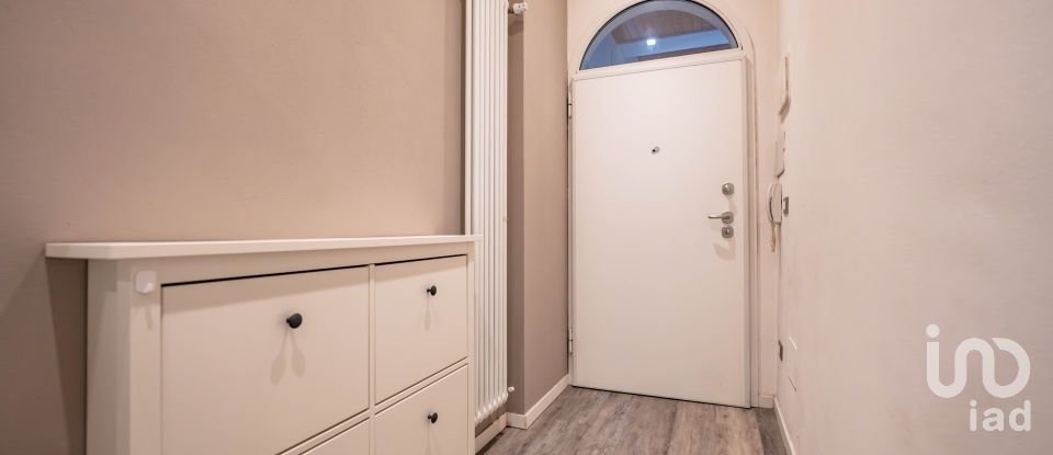 Bilocale di 43 m² a Bologna (40121)