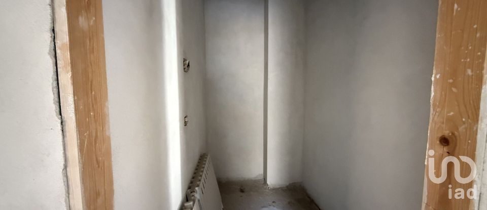 Quadrilocale di 127 m² a Floridia (96014)