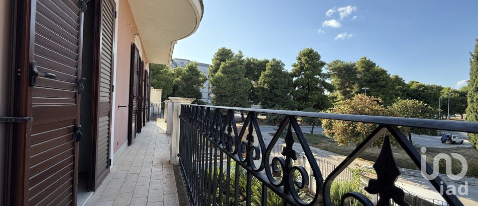 Quadrilocale di 129 m² a Floridia (96014)