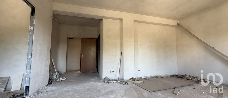 Quadrilocale di 129 m² a Floridia (96014)