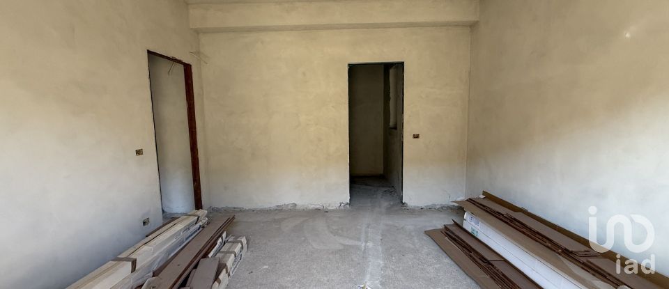 Quadrilocale di 129 m² a Floridia (96014)