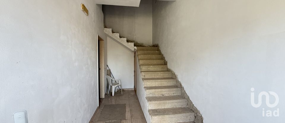 Appartamento 8 locali di 258 m² a Floridia (96014)