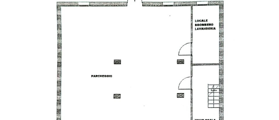 Appartamento 8 locali di 258 m² a Floridia (96014)