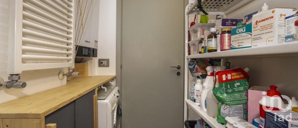 Appartamento 7 locali di 160 m² a Torino (10122)