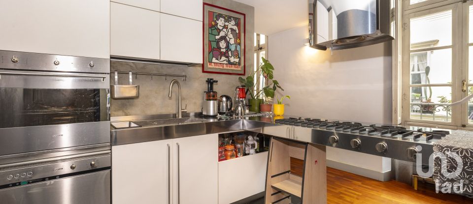 Appartamento 7 locali di 160 m² a Torino (10122)