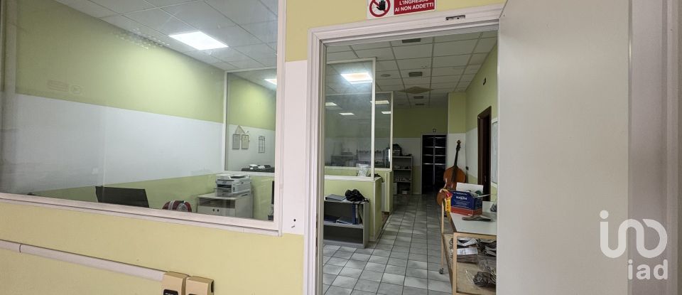 Laboratorio di 350 m² in Civitanova Marche (62012)