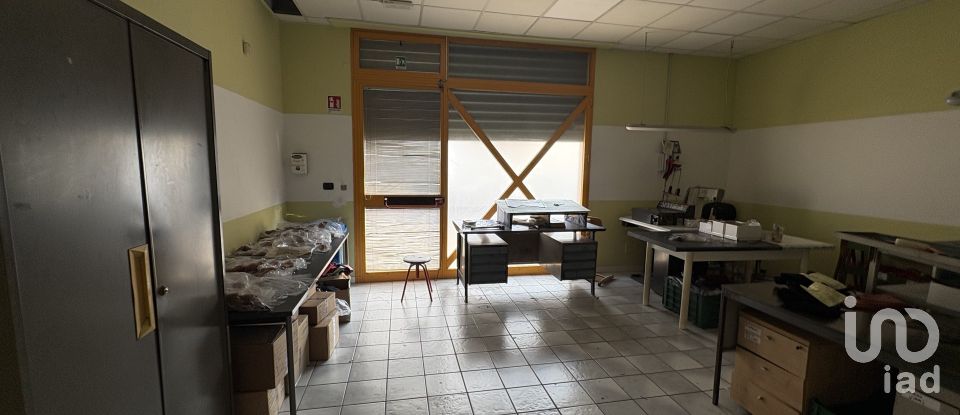 Laboratorio di 350 m² in Civitanova Marche (62012)