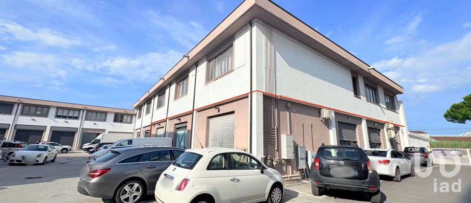 Laboratorio di 350 m² in Civitanova Marche (62012)