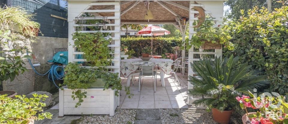 Townhouse 4 rooms of 152 m² in Sirolo (60020)