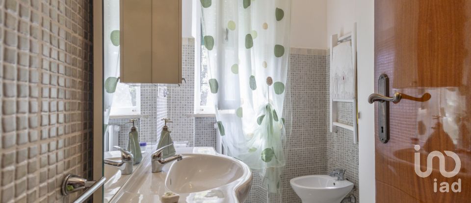 Townhouse 4 rooms of 152 m² in Sirolo (60020)