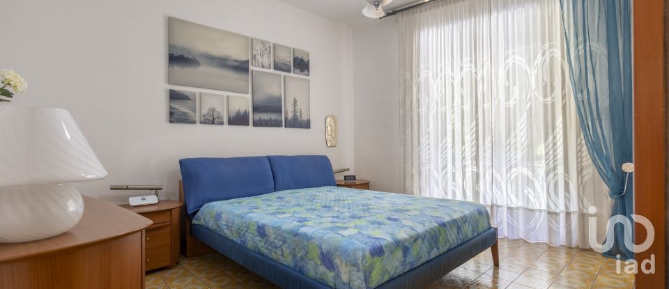 Townhouse 4 rooms of 152 m² in Sirolo (60020)