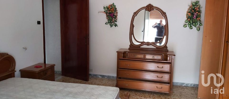 Appartamento 5 locali di 99 m² a Pisoniano (00020)