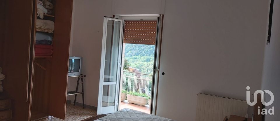 Appartamento 5 locali di 99 m² a Pisoniano (00020)