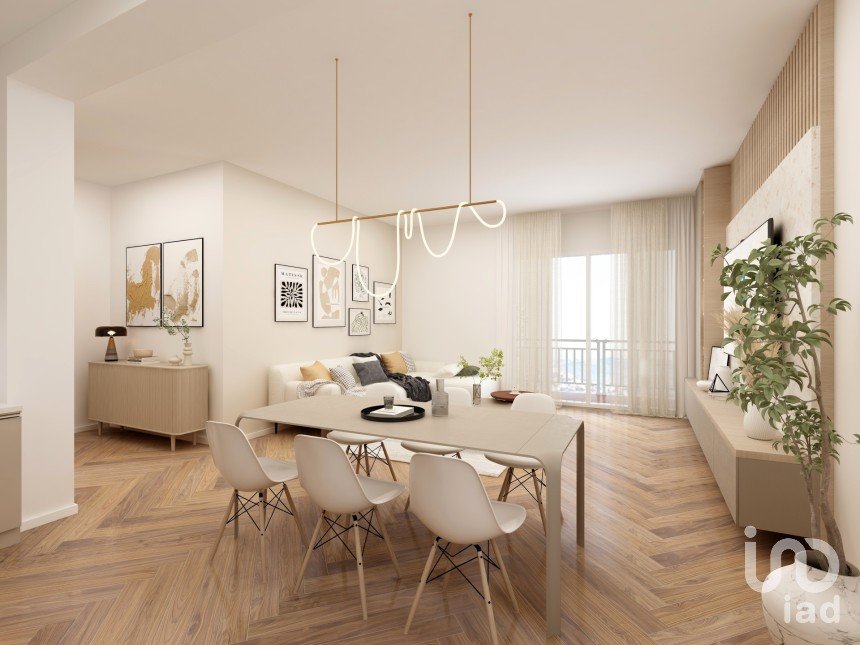 Loft 8 locali di 138 m² a Osimo (60027)