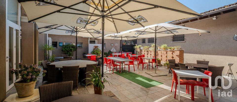 Pizzeria di 200 m² in Bassano Bresciano (25020)