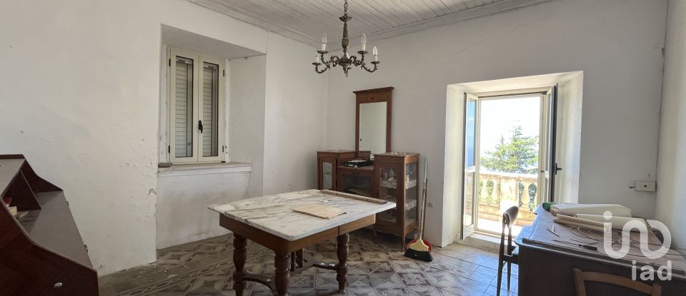 Trilocale di 260 m² a - (87030)