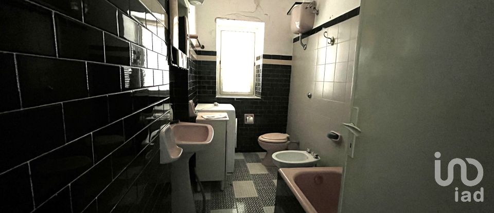 Trilocale di 260 m² a - (87030)