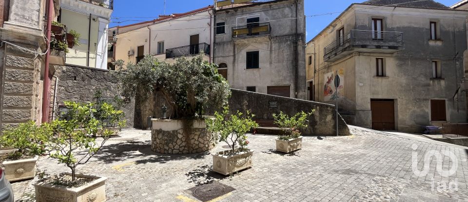 Trilocale di 260 m² a - (87030)