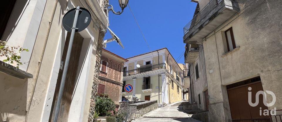 Trilocale di 260 m² a - (87030)