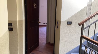 Appartamento 6 locali di 115 m² a Milano (20121)