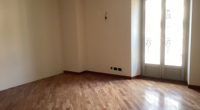 Appartamento 6 locali di 115 m² a Milano (20121)