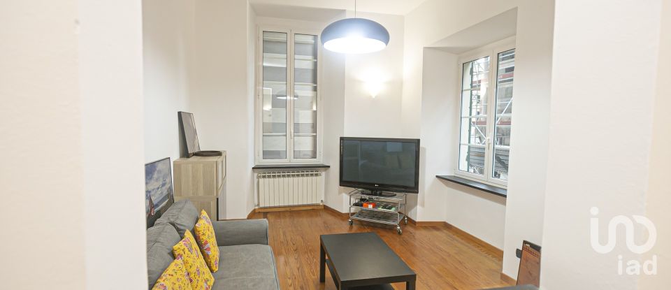 Three-room apartment of 87 m² in Genova (16123)