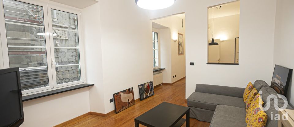 Three-room apartment of 87 m² in Genova (16123)