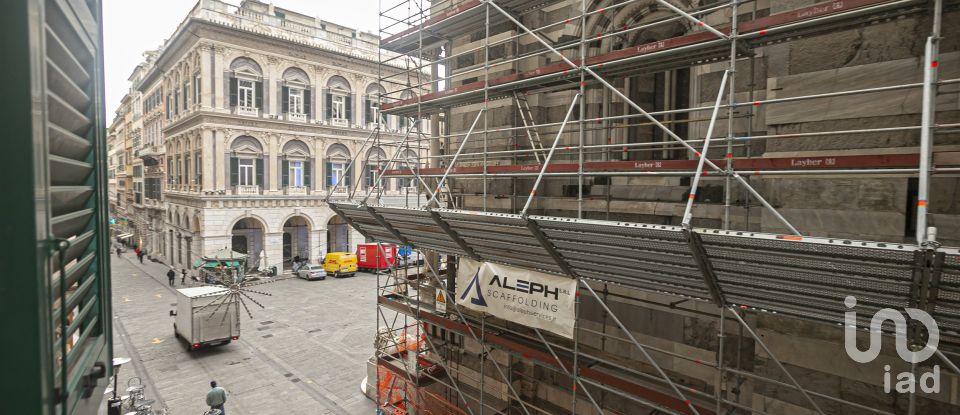 Three-room apartment of 87 m² in Genova (16123)