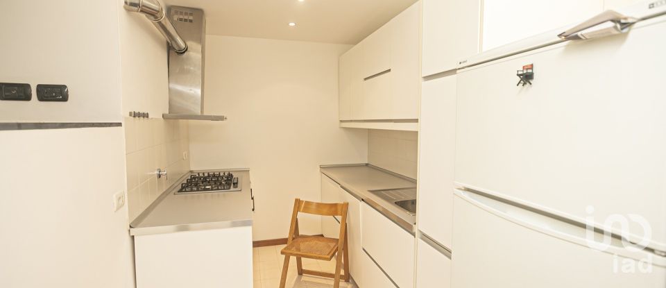 Three-room apartment of 87 m² in Genova (16123)