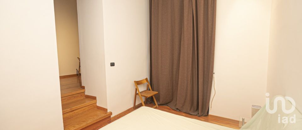 Three-room apartment of 87 m² in Genova (16123)