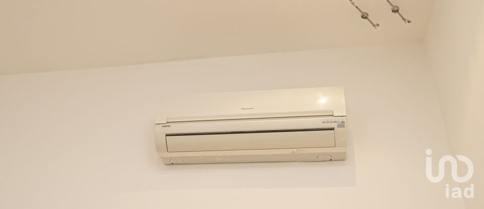 Three-room apartment of 87 m² in Genova (16123)