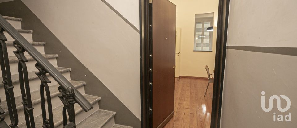 Three-room apartment of 87 m² in Genova (16123)