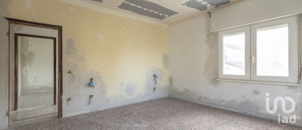 Apartment 6 rooms of 155 m² in Ancona (60121)