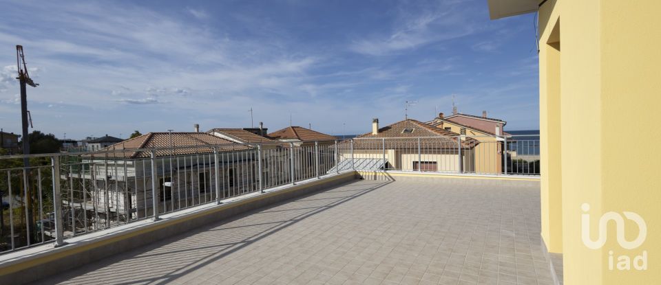 Apartment 6 rooms of 155 m² in Ancona (60121)