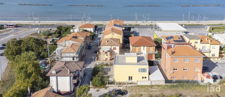 Apartment 6 rooms of 155 m² in Ancona (60121)