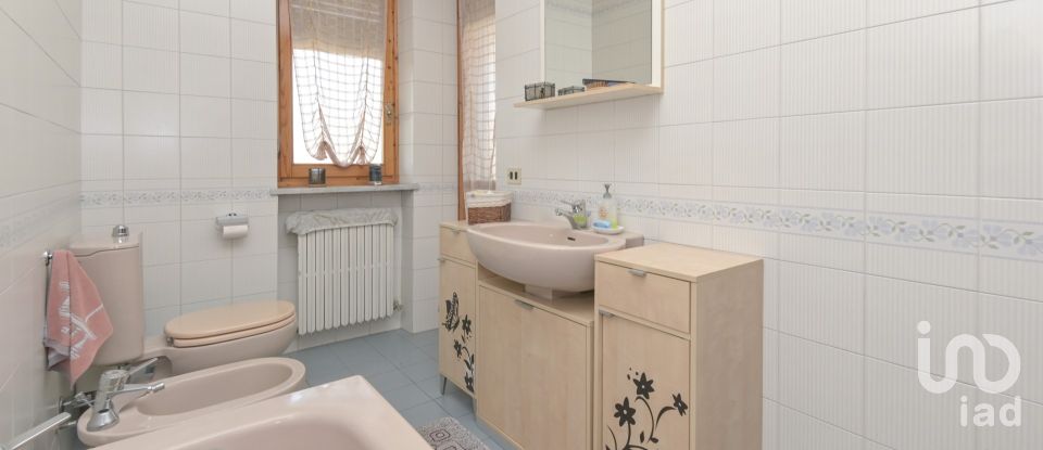 Apartment 5 rooms of 130 m² in Venaria Reale (10078)